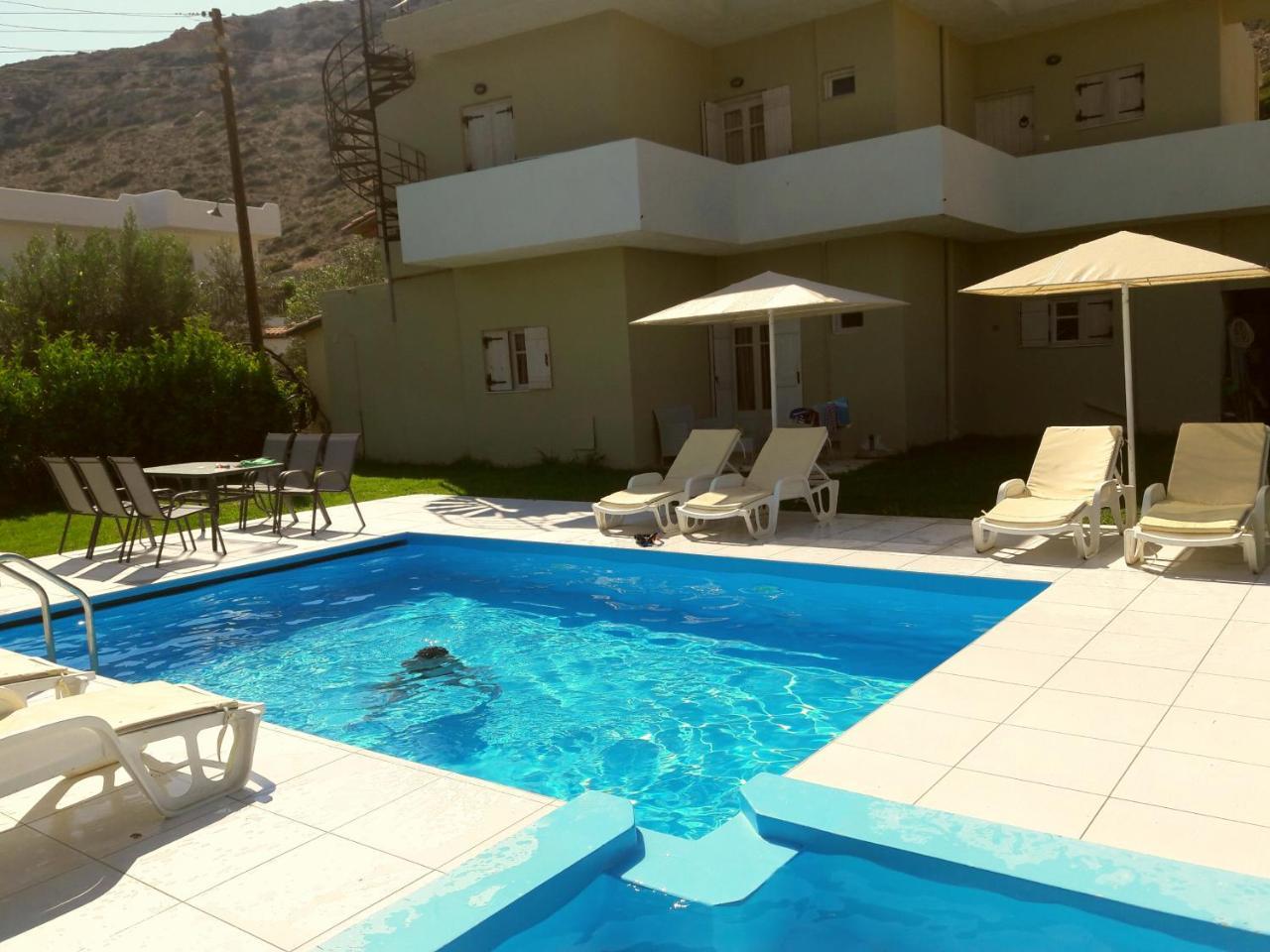 "Villa Kanavos" Apts Matala  Ngoại thất bức ảnh